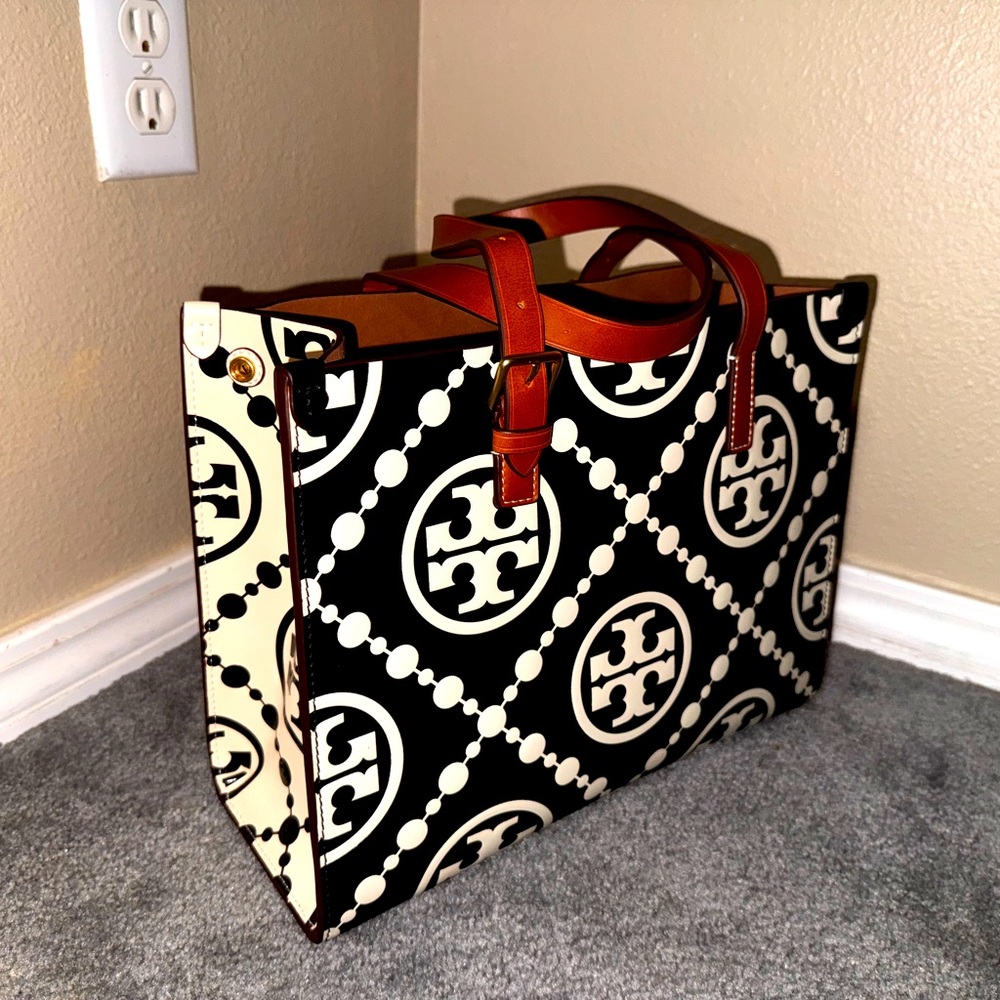 TB Contrast Embossed Tote